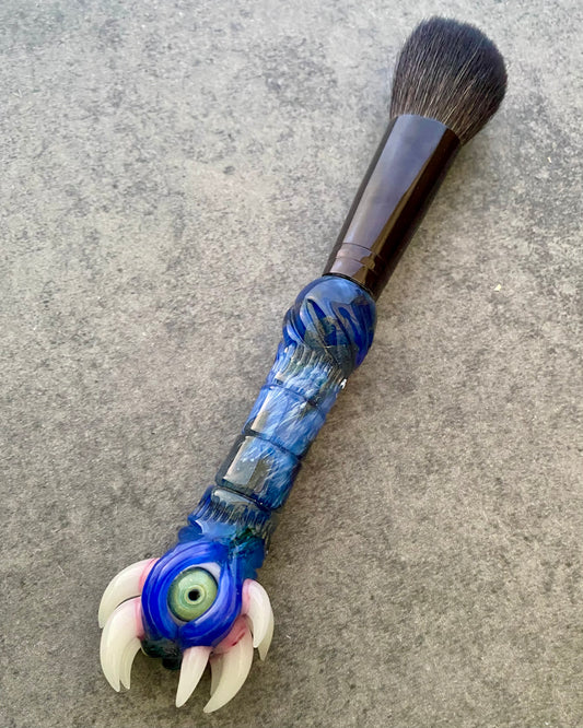 Salt Fangs Out Tapered Powder