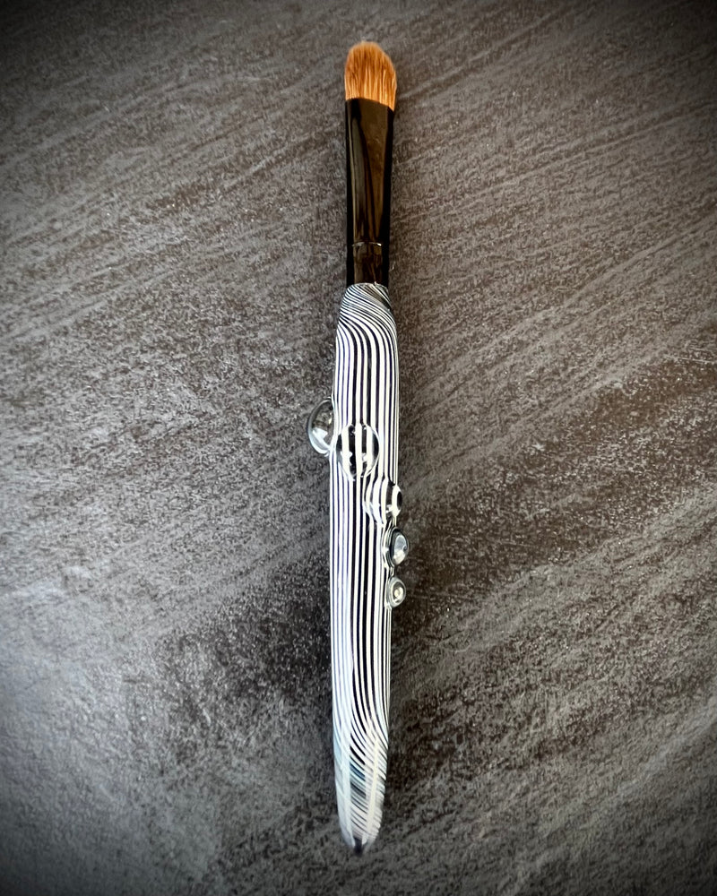 Black/White Stripe Sm. Tapered Eyeshadow