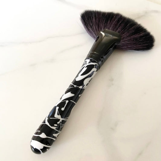 Daddy-O Splatter Large Fan Brush